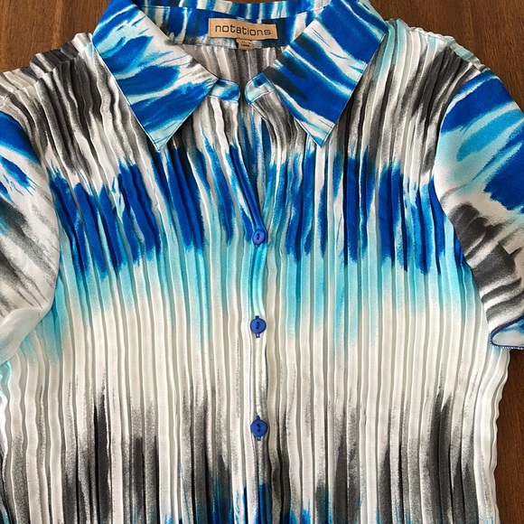 Fun vacation top - Picture 3 of 6